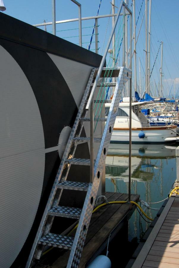 House Boat Luxury Cagliari Exterior foto